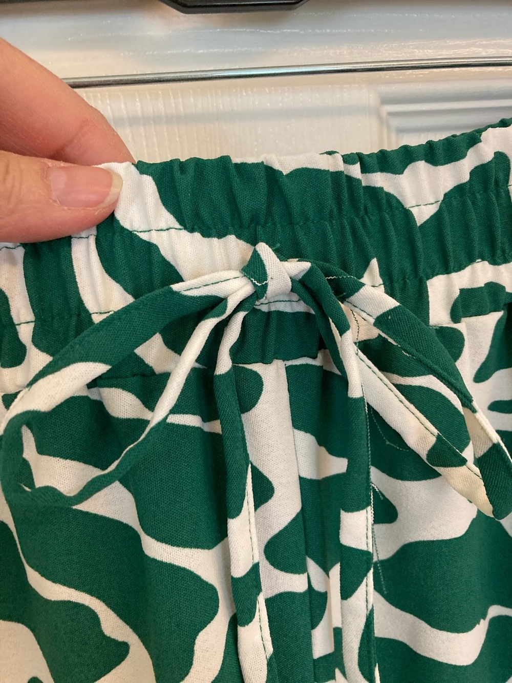 Wide Leg Drawstring Pants in Green & White - Picture 6 of 9